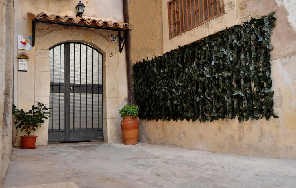 B&B Isola Del Sole โนโต ภายนอก รูปภาพ